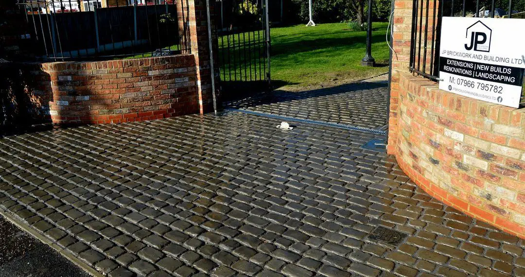 Chelmsford Gated Entrance - photo 4