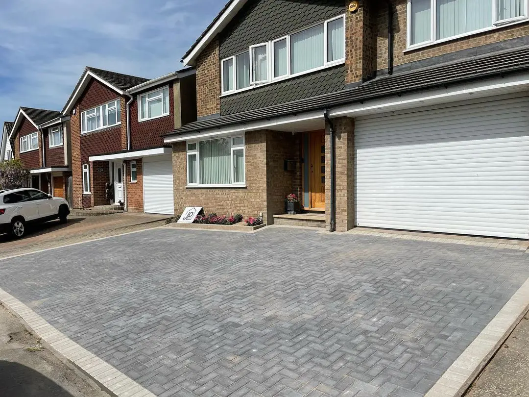 Danbury Driveway