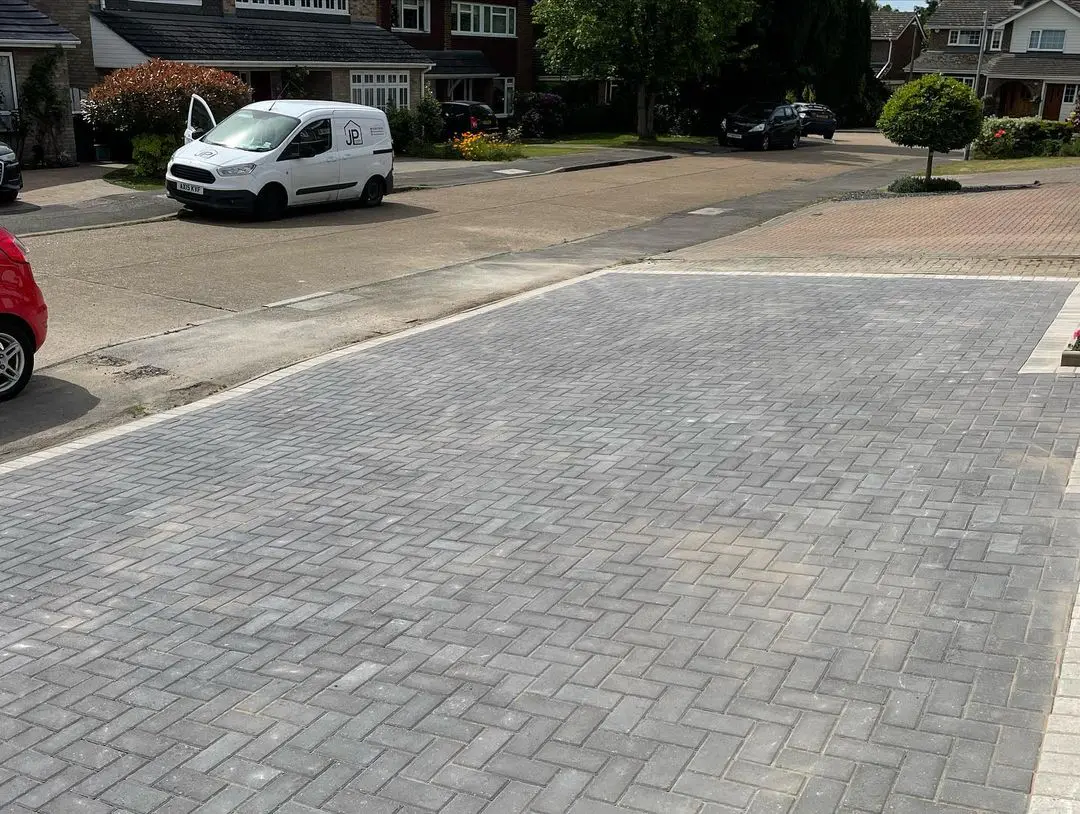 Danbury Driveway - photo 3