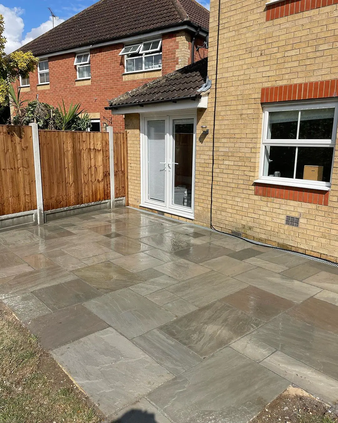 Southminster Patio - photo 2