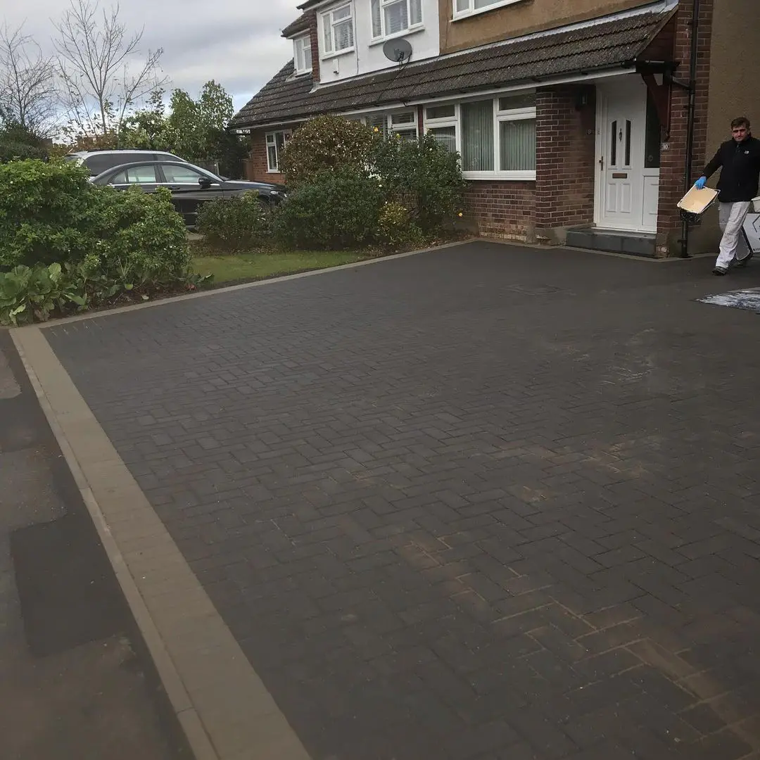 Springfield Driveway - photo 2